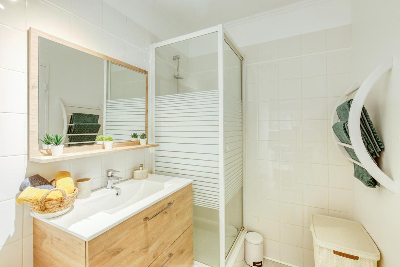 ロンジュモーEscale De L'Yvette - 50M2 Cosy, Balcony & Parkingアパートメント エクステリア 写真