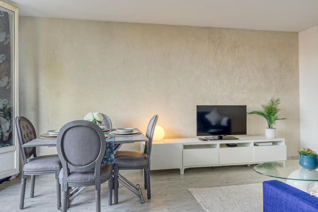 ロンジュモーEscale De L'Yvette - 50M2 Cosy, Balcony & Parkingアパートメント エクステリア 写真