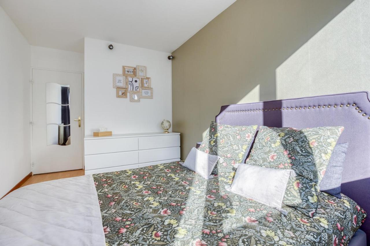 ロンジュモーEscale De L'Yvette - 50M2 Cosy, Balcony & Parkingアパートメント エクステリア 写真