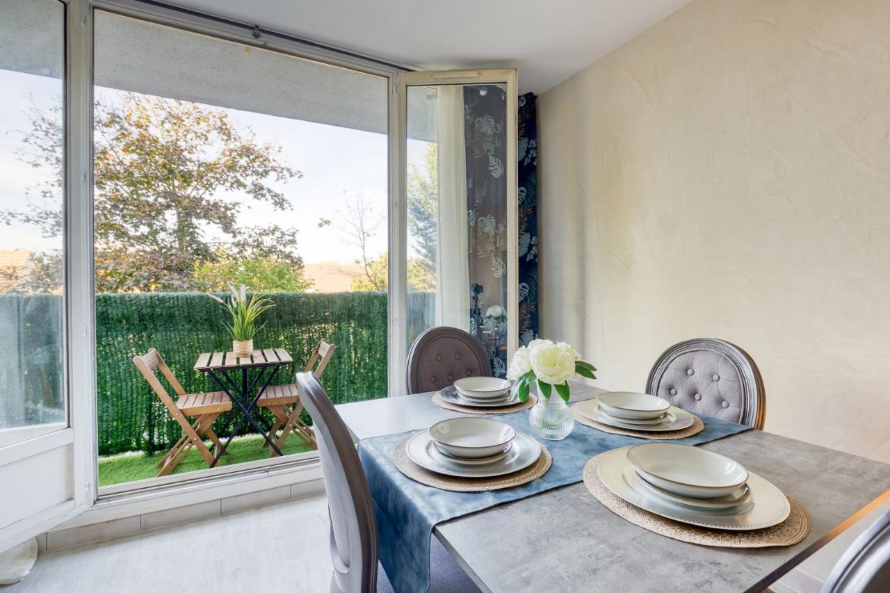 ロンジュモーEscale De L'Yvette - 50M2 Cosy, Balcony & Parkingアパートメント エクステリア 写真
